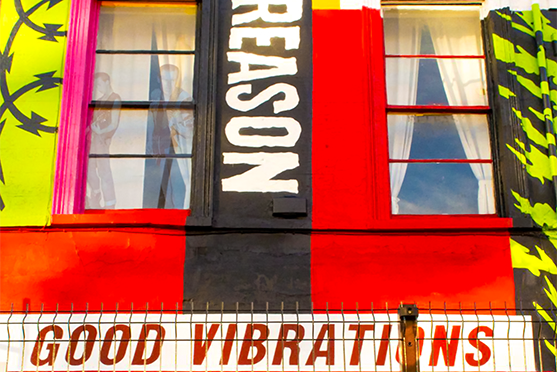 Good Vibes - Photographic
